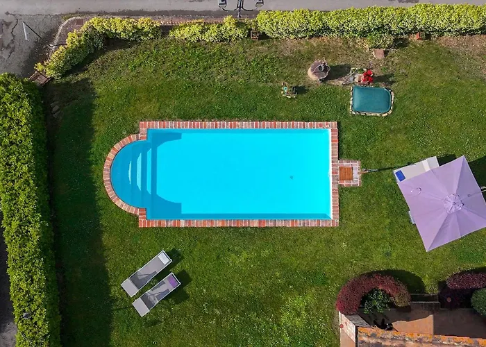 Вилла San Rocco 4, Emma Монтеккьо